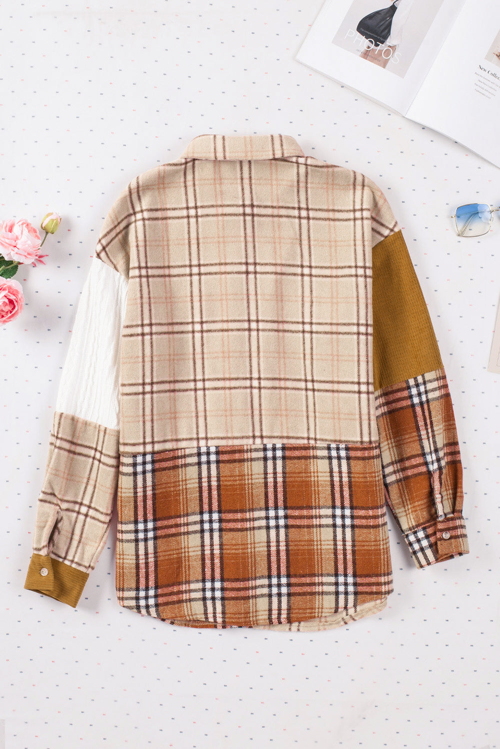 Plaid button up long sleeve shacket with pockets.