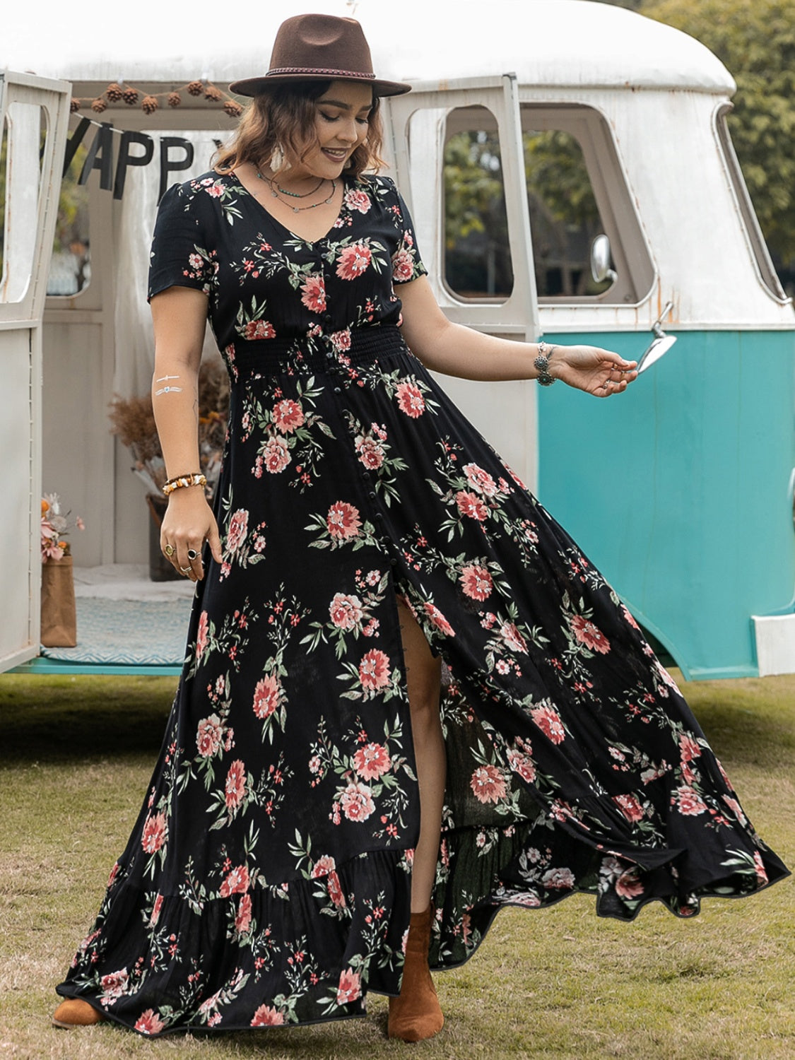 Plus Size Button Detail Printed V-Neck Short Sleeve Maxi Dress.