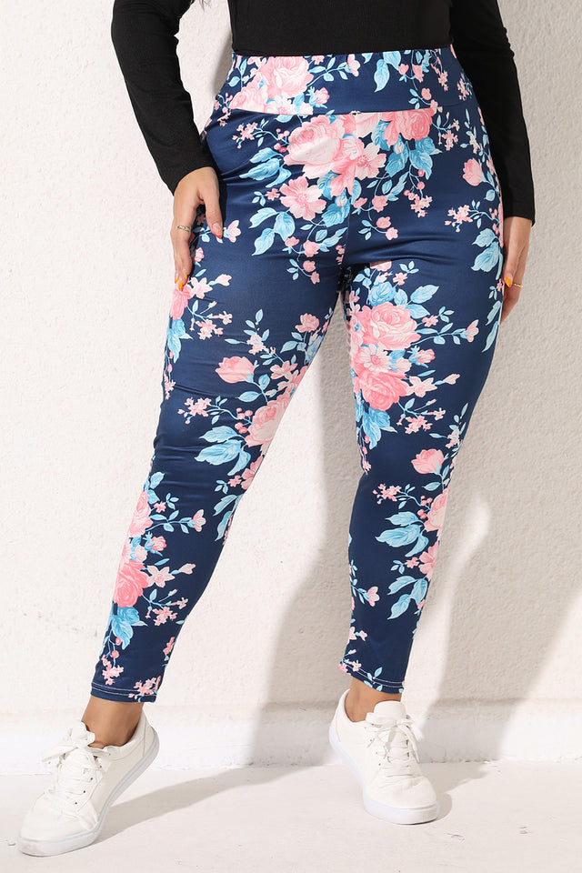 Plus size floral print legging, opaque.