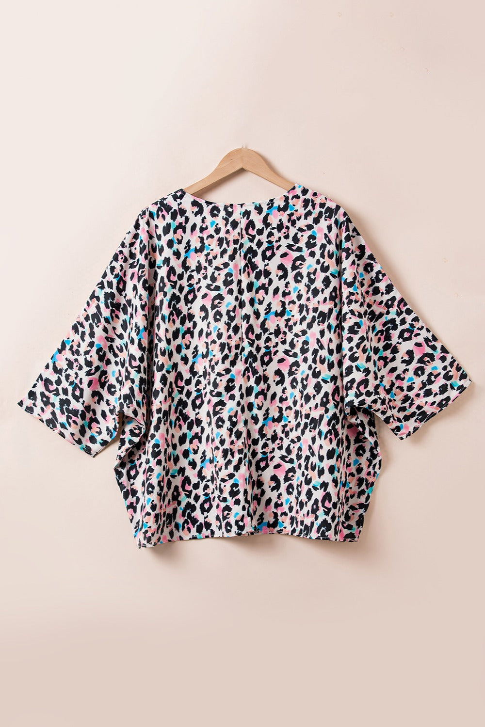 Plus Size Leopard V-Neck Three-Quarter Sleeve Blouse.
