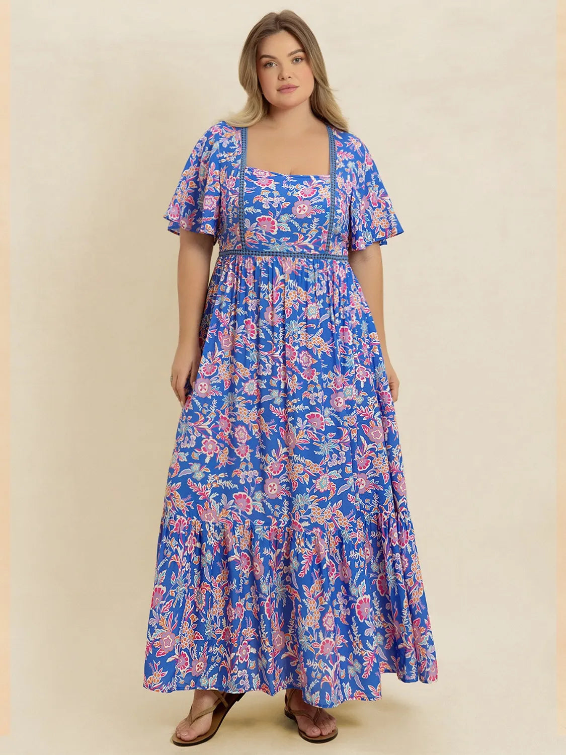 Plus Size Ruched Printed Short Sleeve Dress.