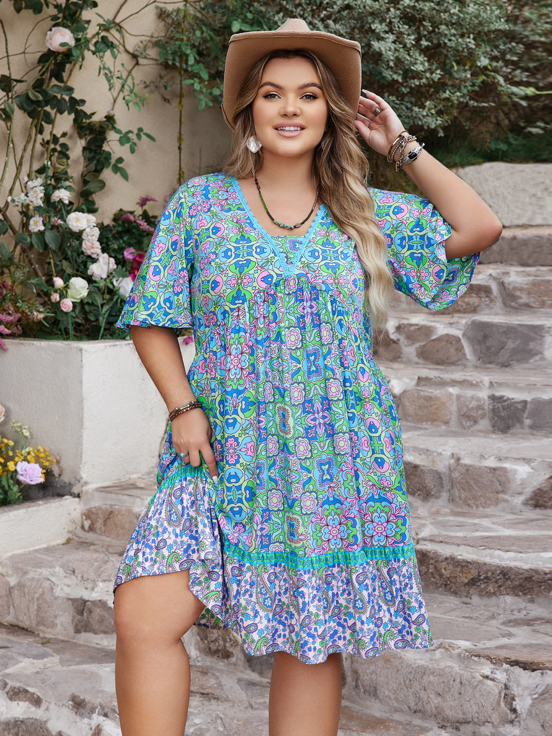 Plus Size Ruffled Hem Lace Detail Printed Half Sleeve Dress.