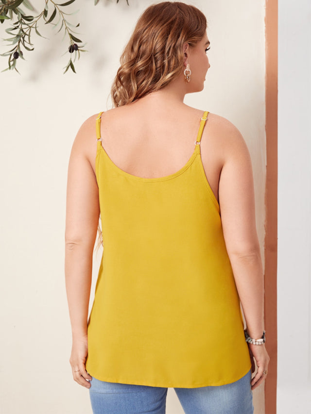 Plus size scoop neck cami.
