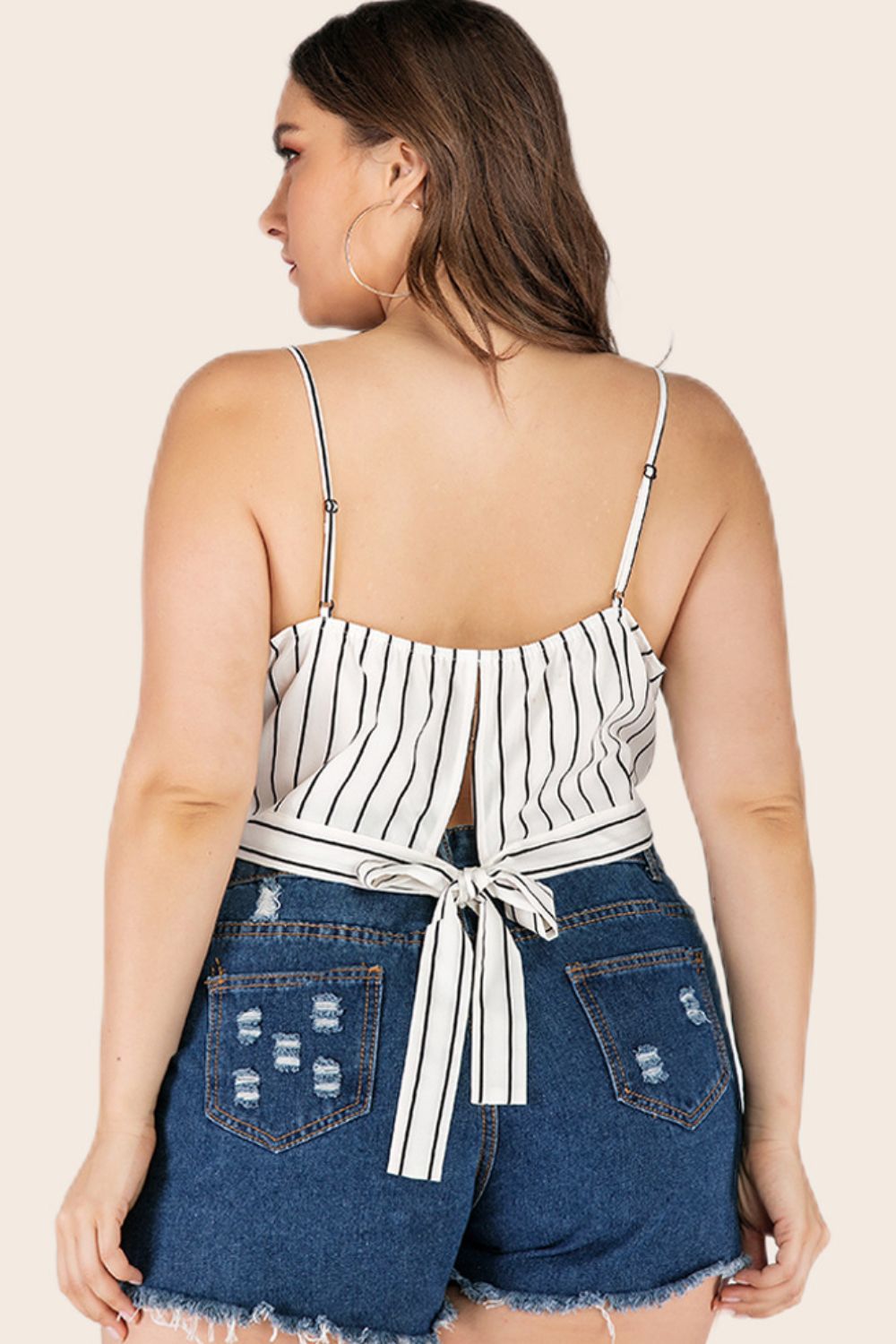 Plus size striped tie-back cropped cami with V-neck.