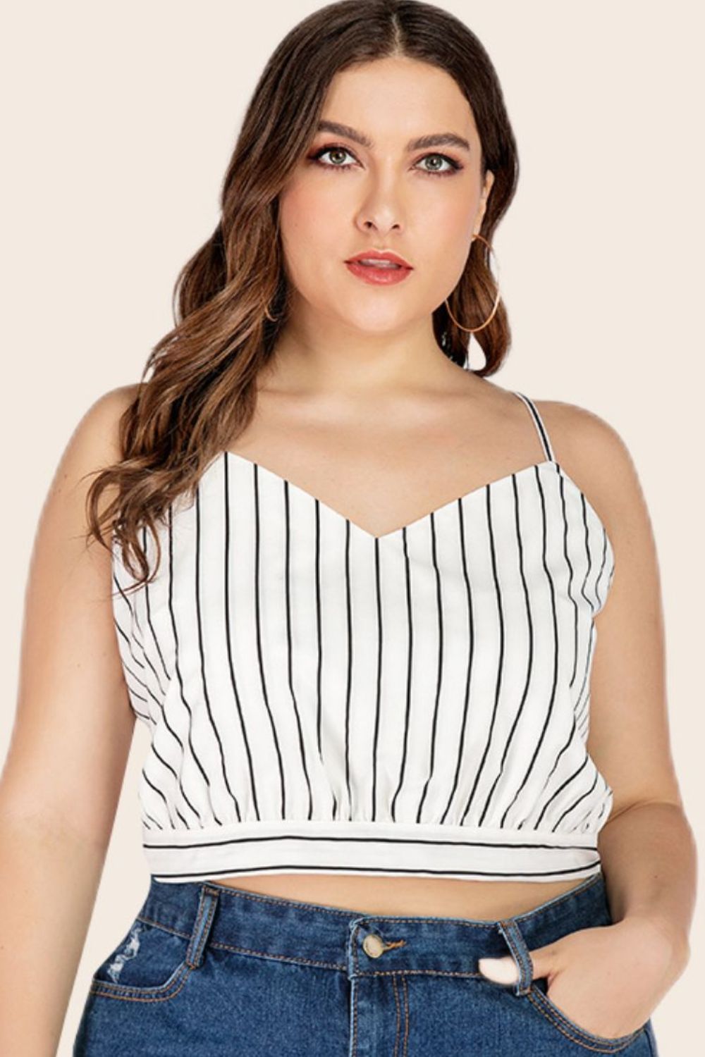 Plus size striped tie-back cropped cami with V-neck.