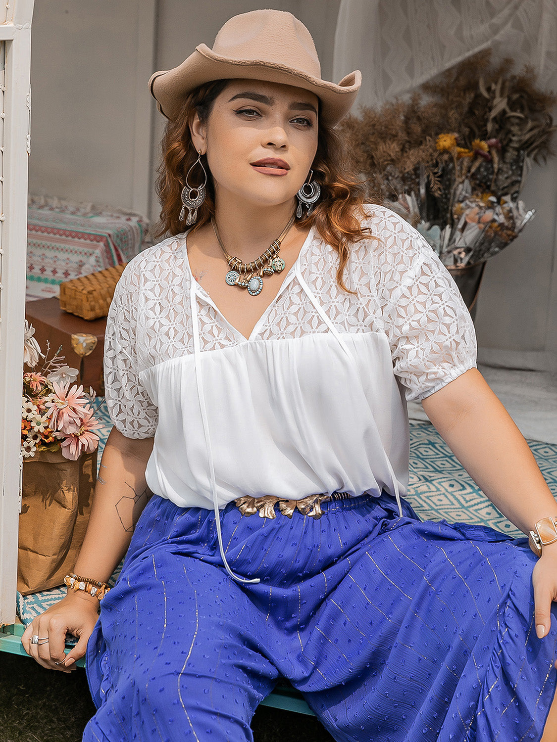 Plus Size Tie Neck Short Sleeve Blouse with Tied.