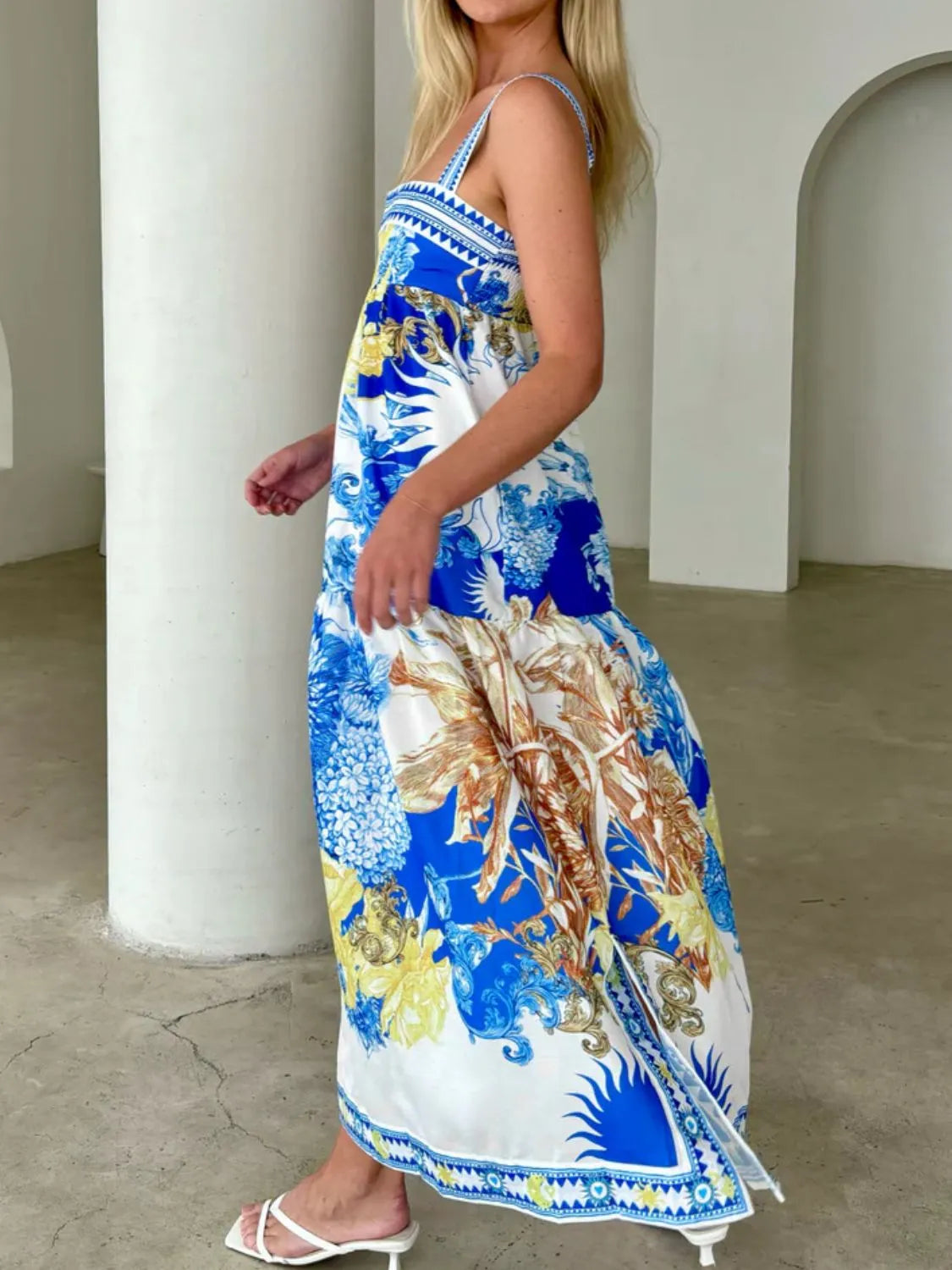 Pocketed Printed Sleeveless Cami Dress.