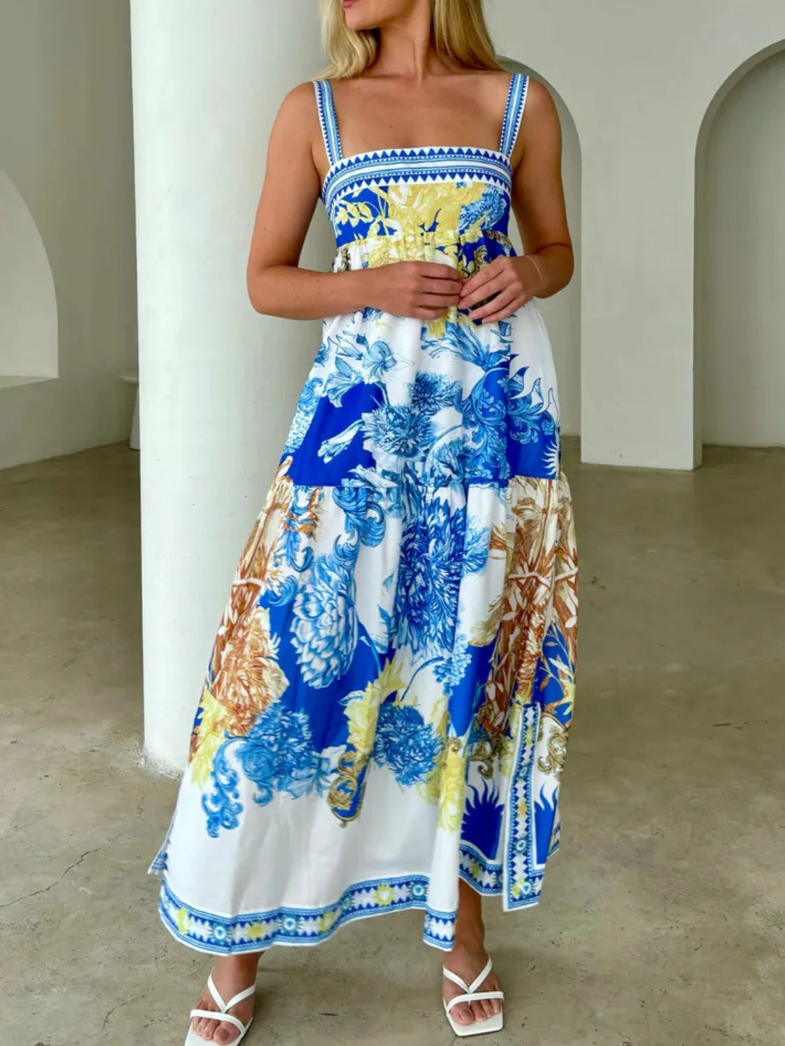 Pocketed Printed Sleeveless Cami Dress.