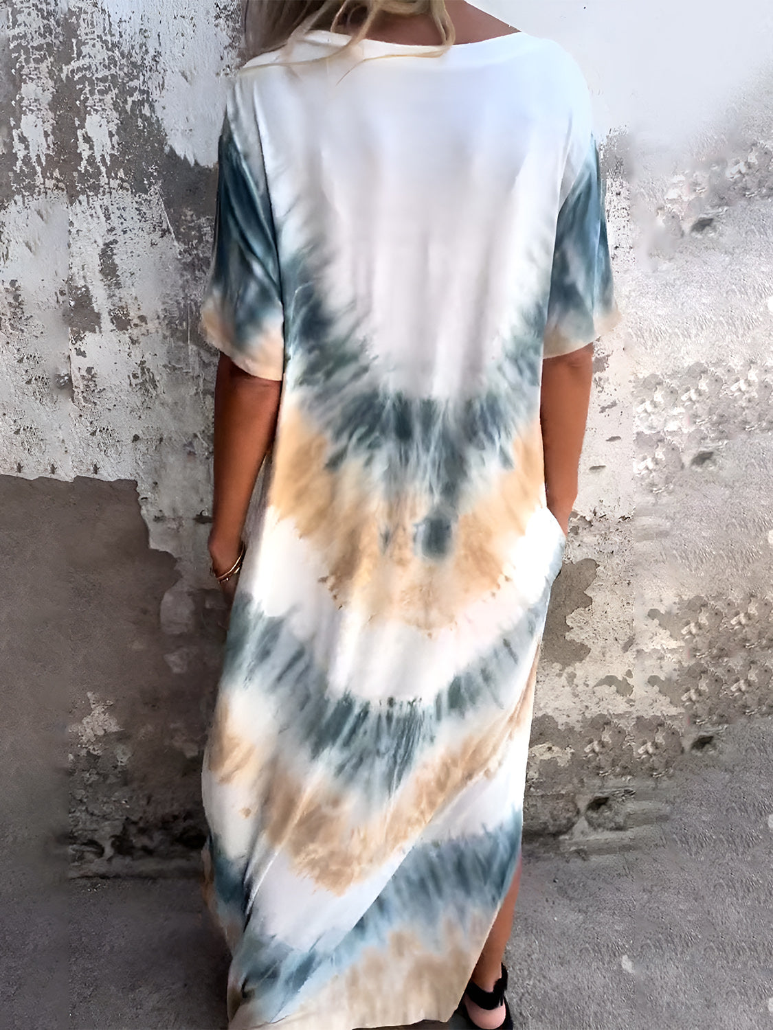 Pocketed Tie-Dye Short Sleeve Dress.