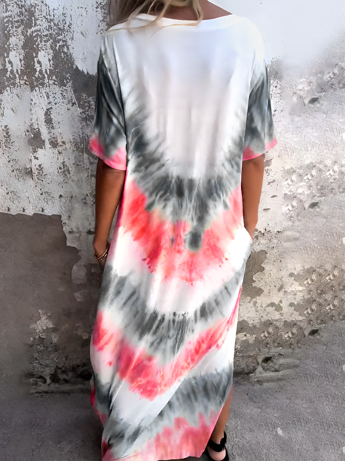 Pocketed Tie-Dye Short Sleeve Dress.