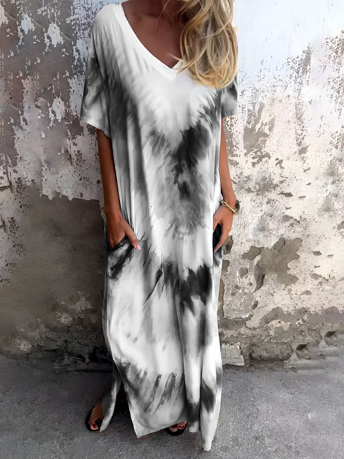 Pocketed Tie-Dye Short Sleeve Dress.
