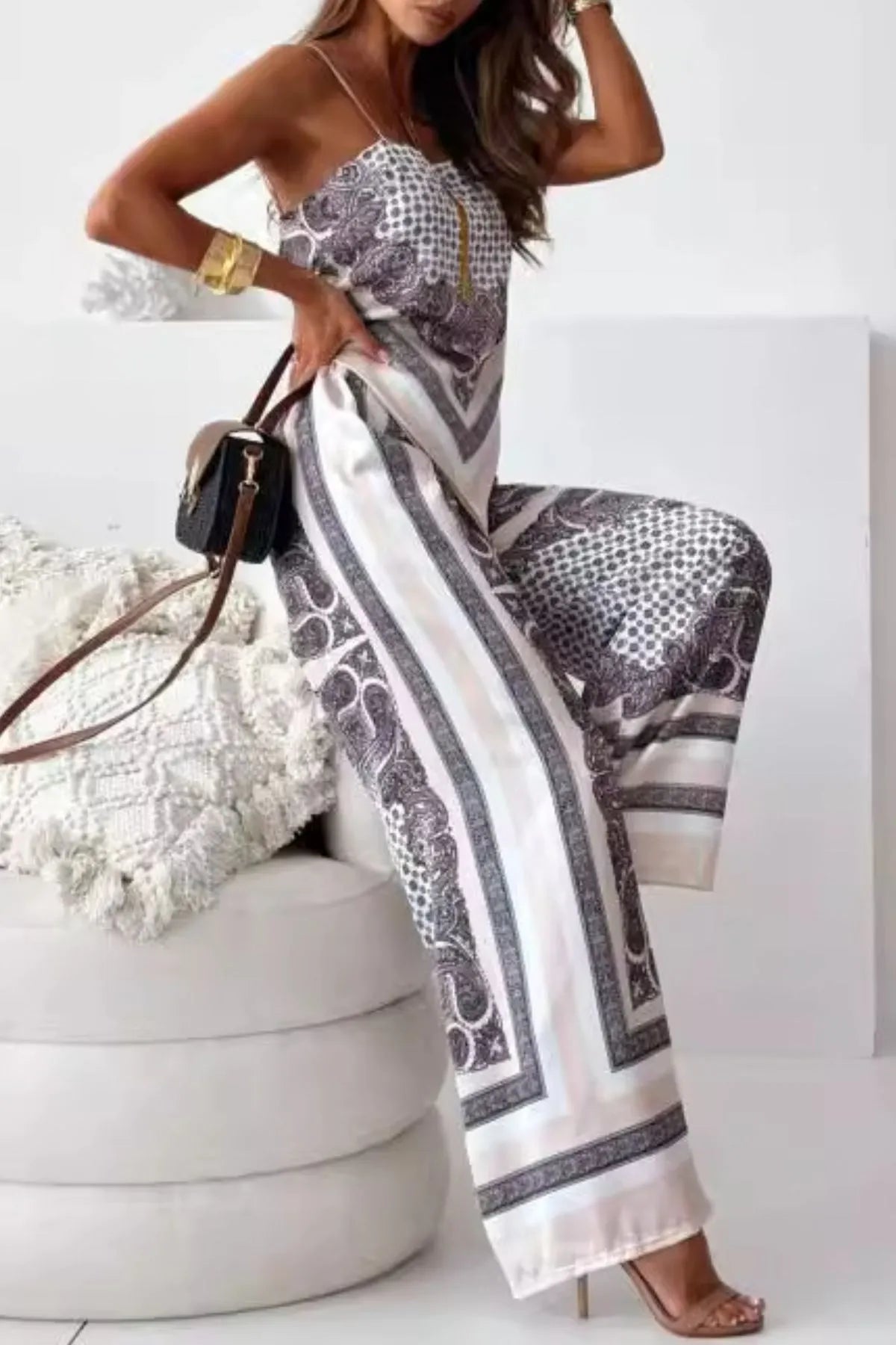 Printed Cami and Wide Leg Pants Set.