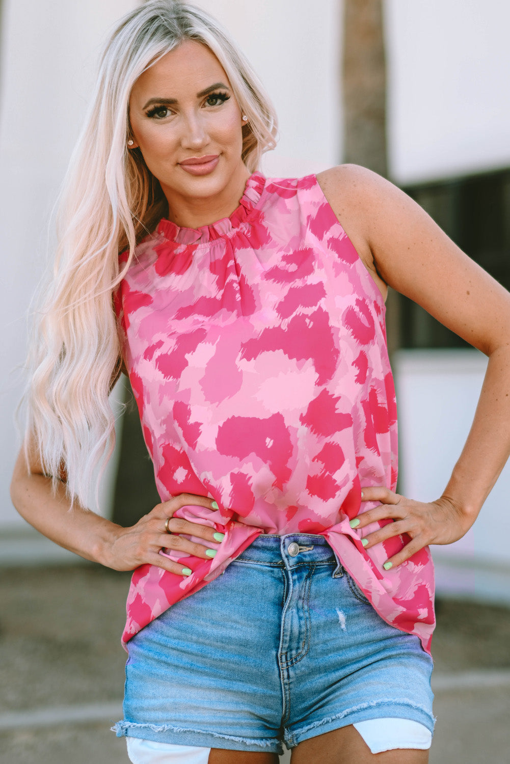Printed frill trim mock neck sleeveless tank top.