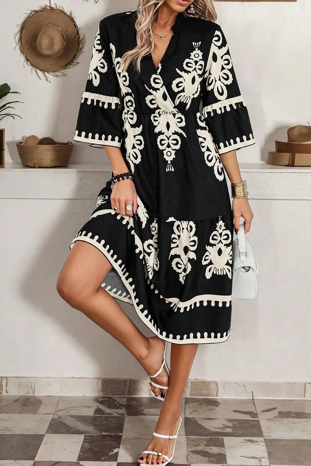 Printed Half Sleeve Knee Length Dress.
