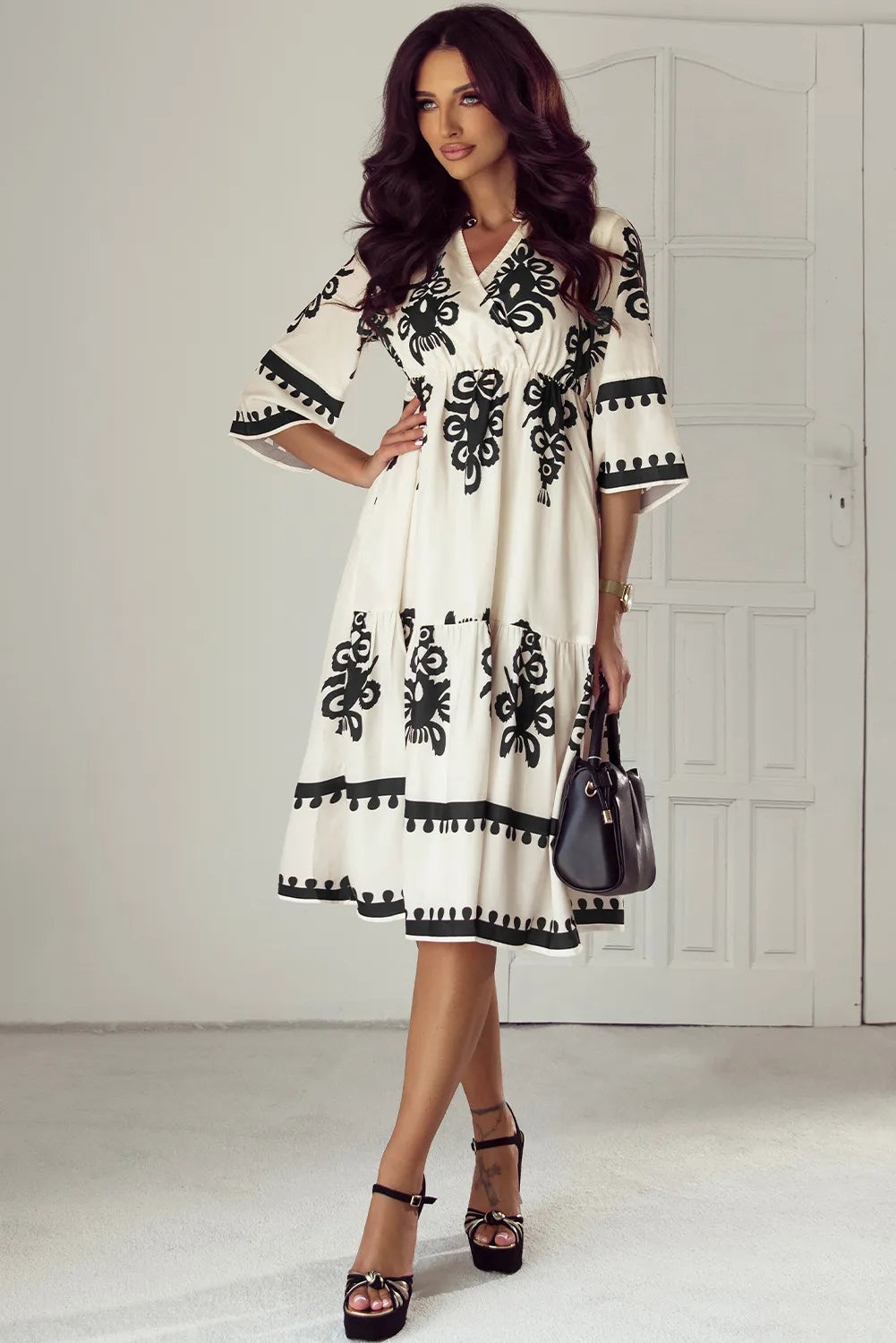 Printed Half Sleeve Knee Length Dress.