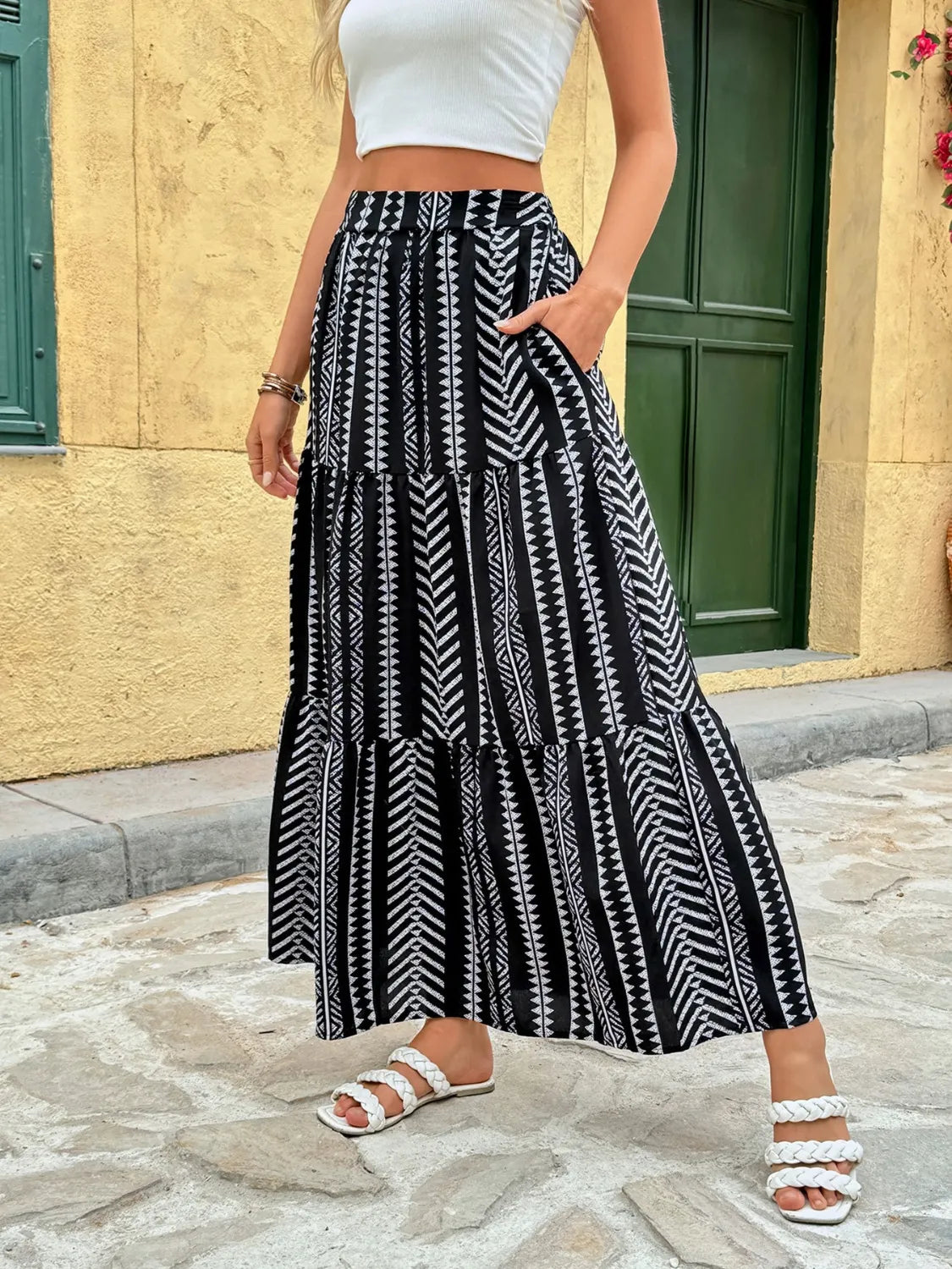 Printed High Waist Skirt.