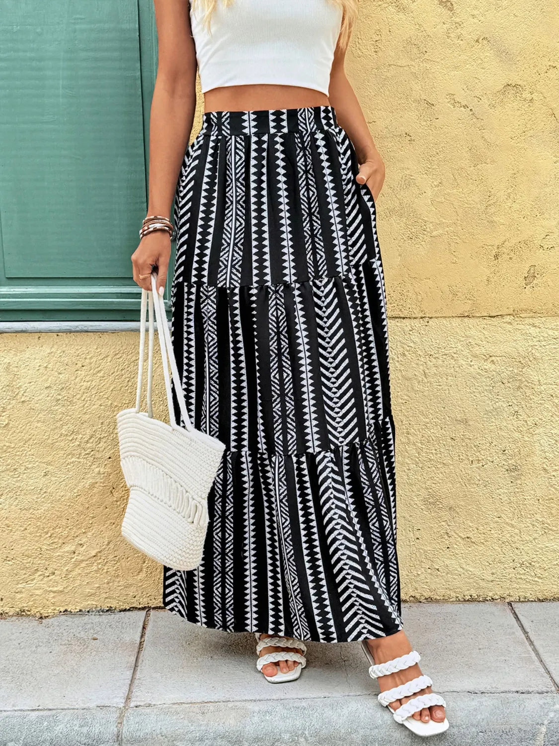 Printed High Waist Skirt.