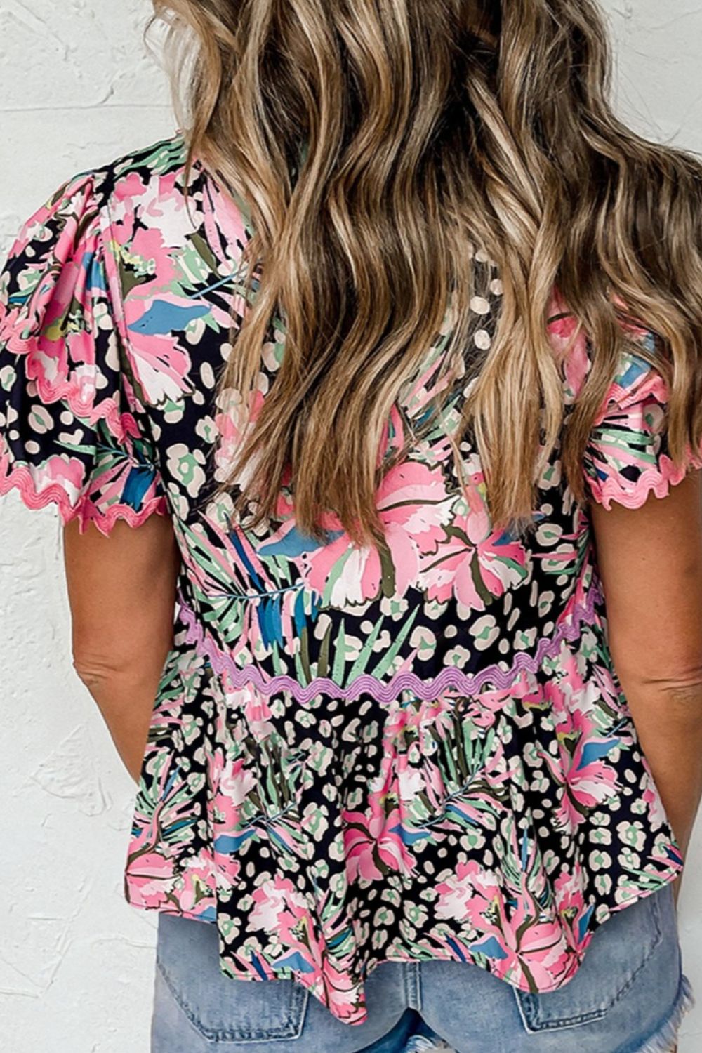 Printed Notched Short Sleeve Blouse.
