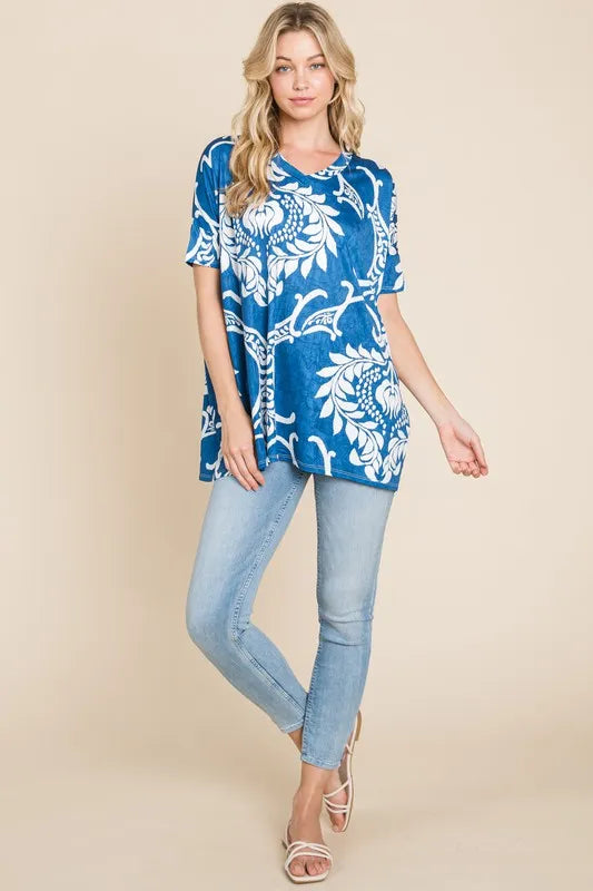Bombom Printed Relaxed V-Neck Tunic Top.