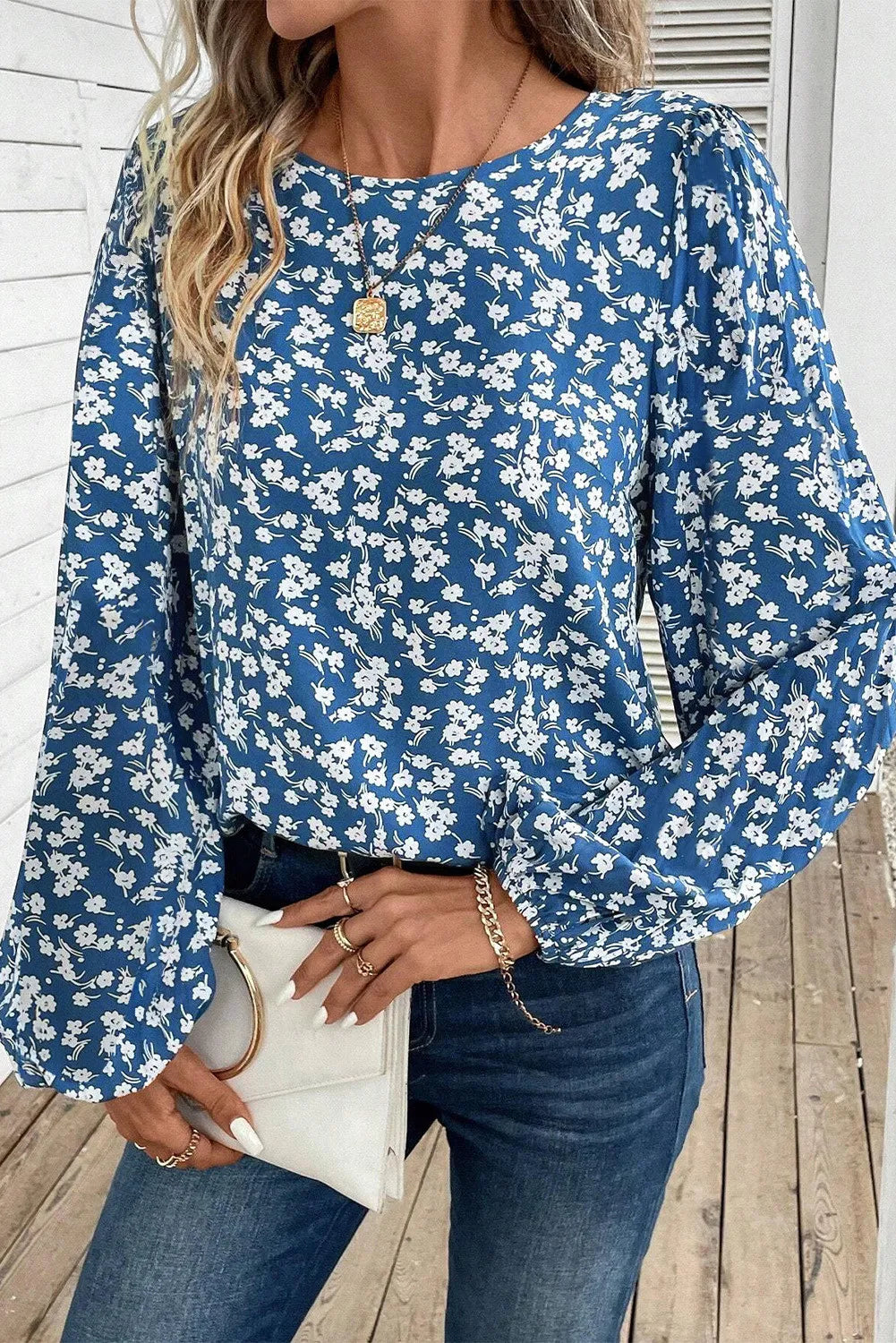 Printed Round Neck Balloon Sleeve Blouse.