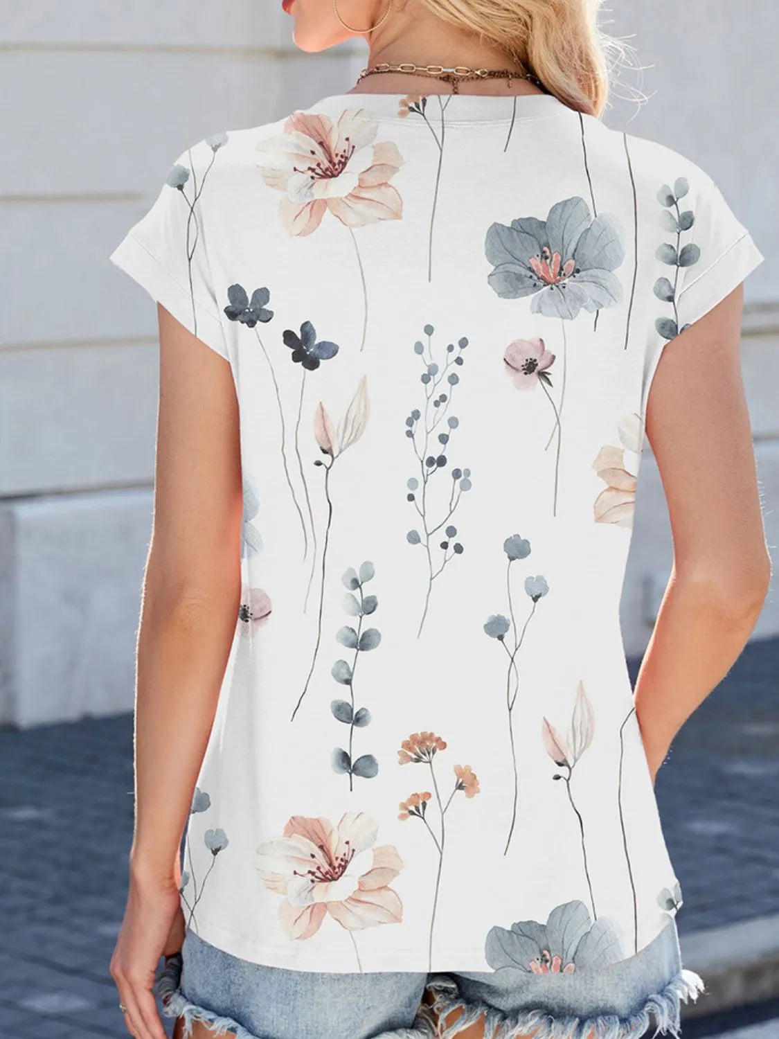 Printed Round Neck Cap Sleeve Top.