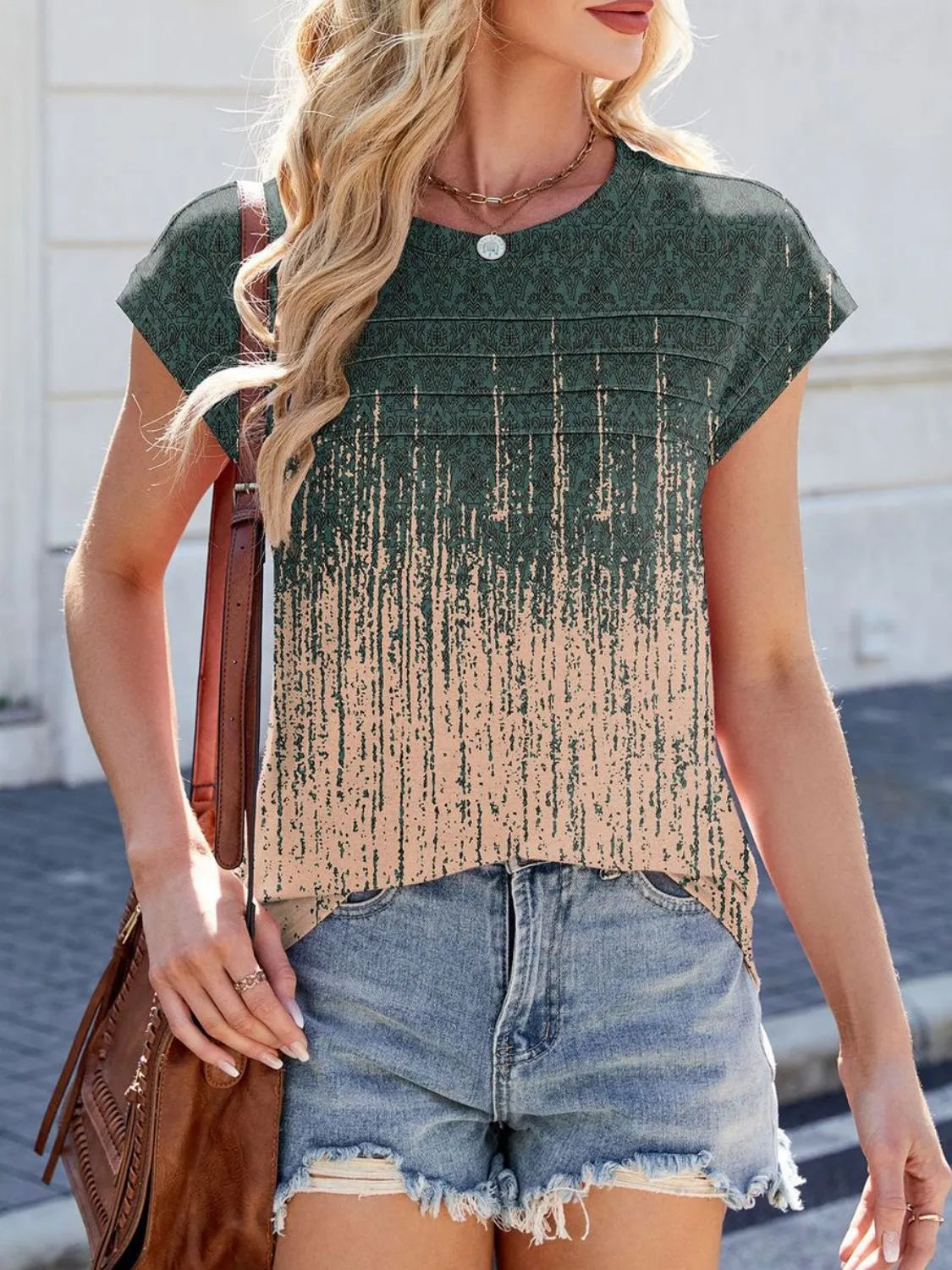 Printed Round Neck Cap Sleeve Top.
