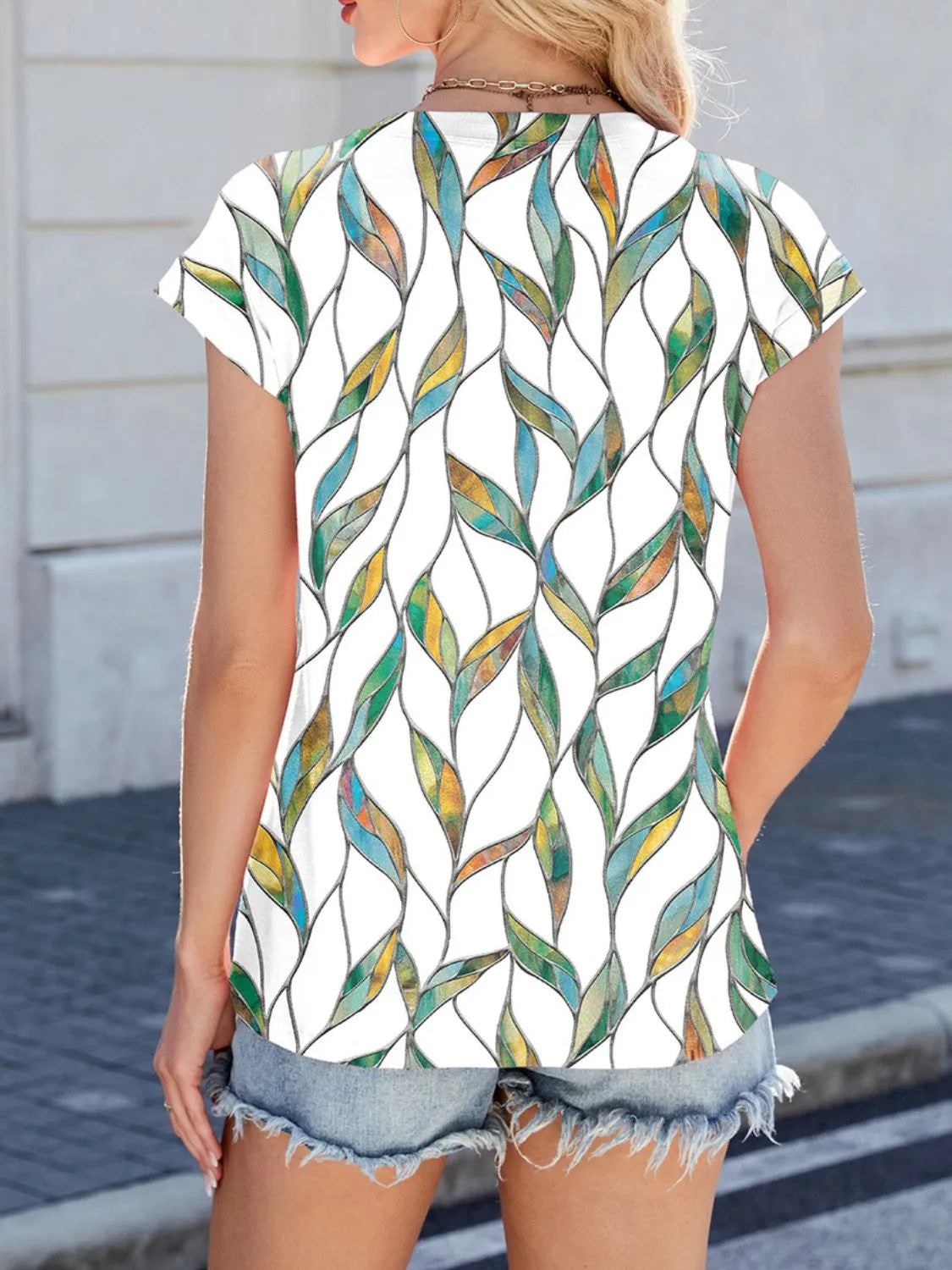 Printed Round Neck Cap Sleeve Top.