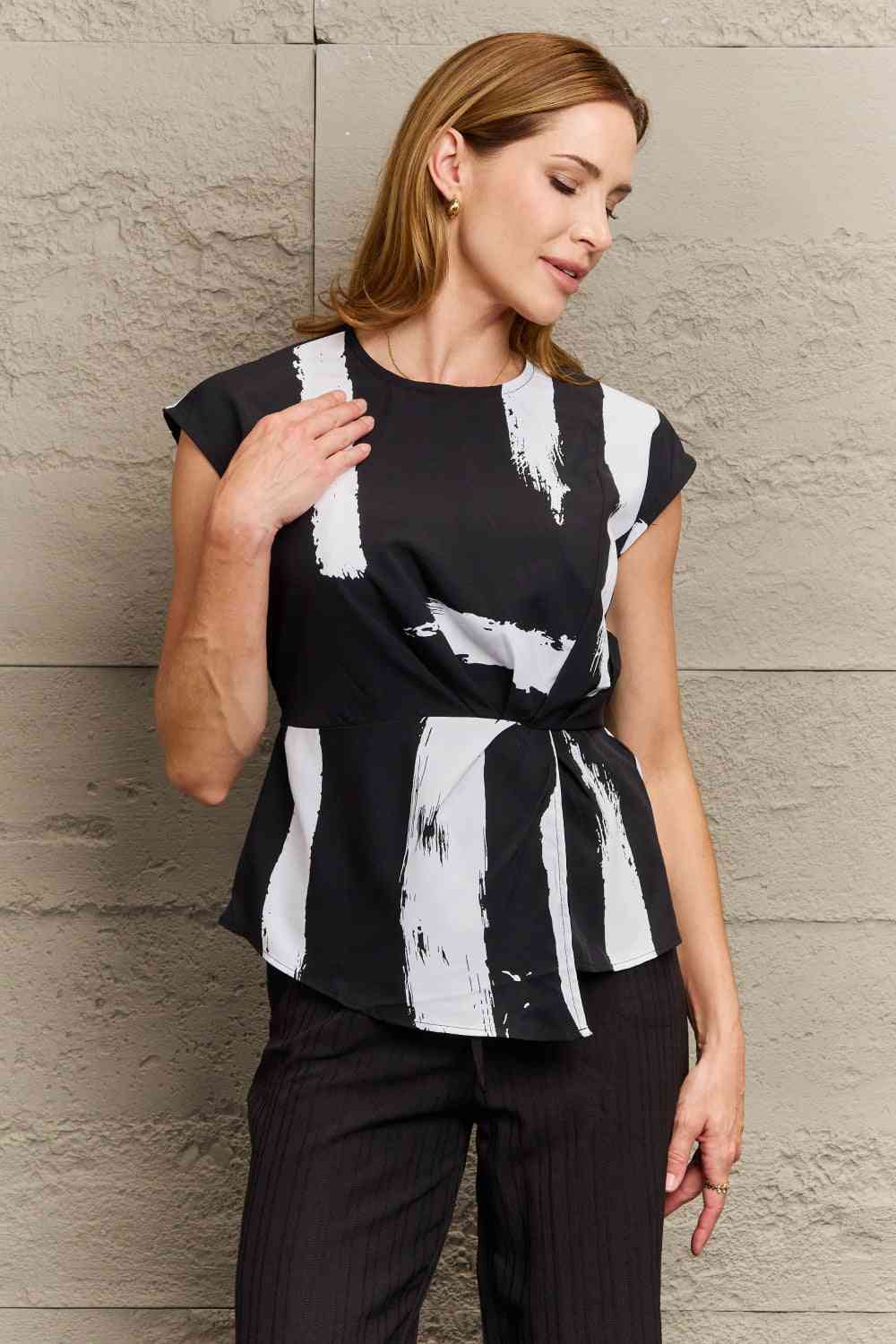 Perfee Printed Round Neck Short Sleeve Blouse.