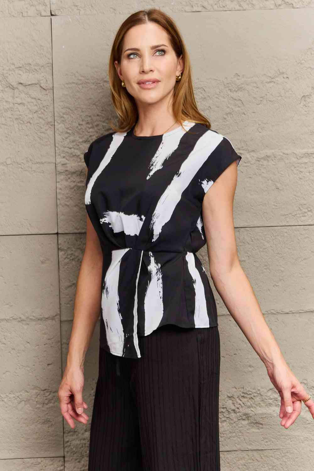 Perfee Printed Round Neck Short Sleeve Blouse.