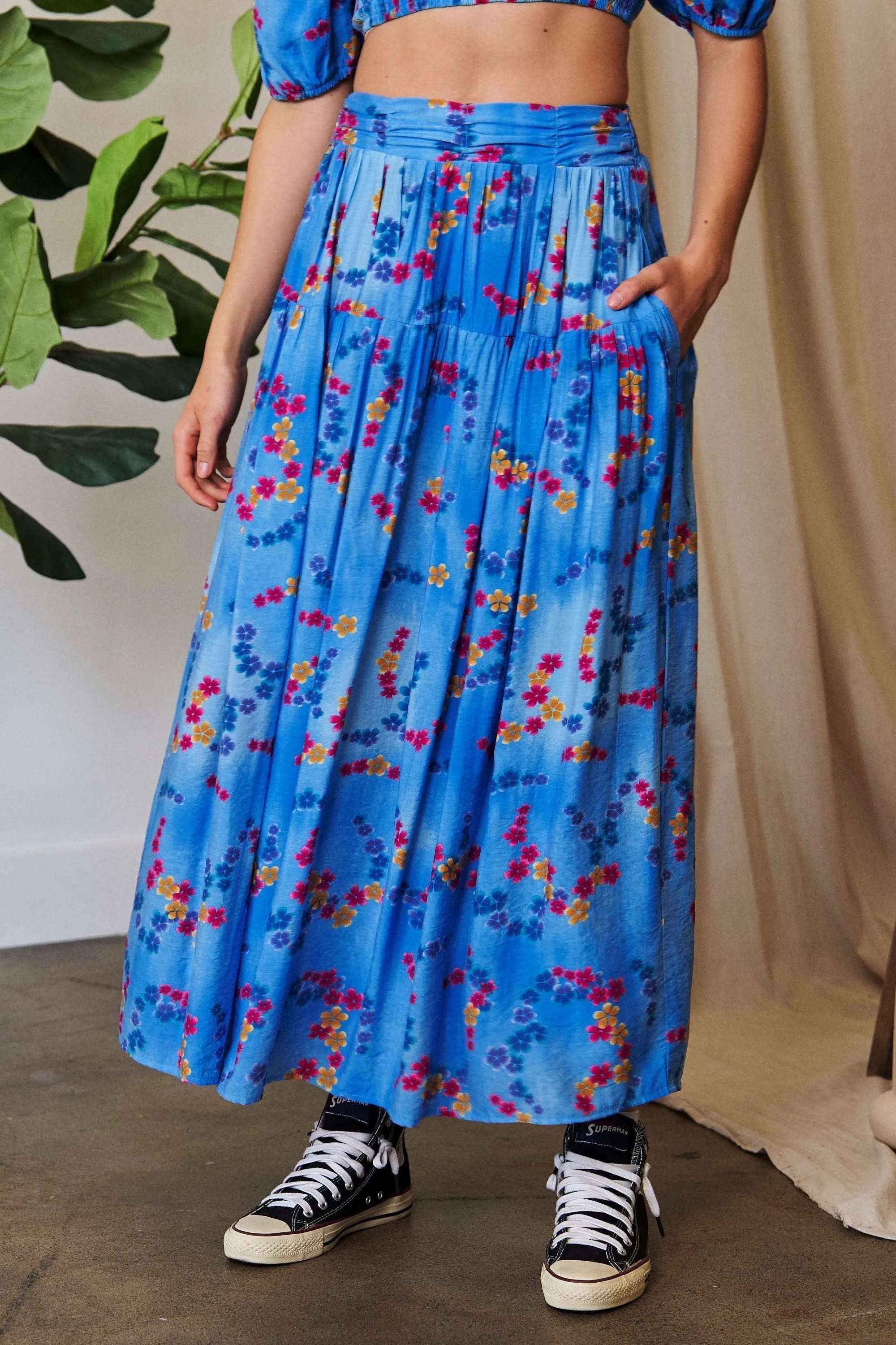 Davi Dani Printed Smocking Waistband Ruffled Maxi Skirt.