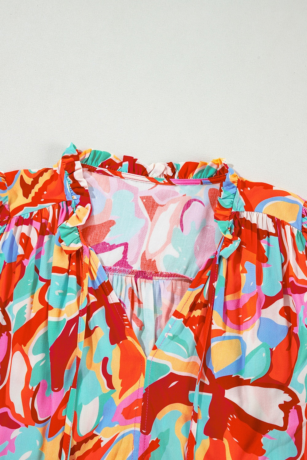 Printed Tie Neck Half Sleeve Blouse with Tied.