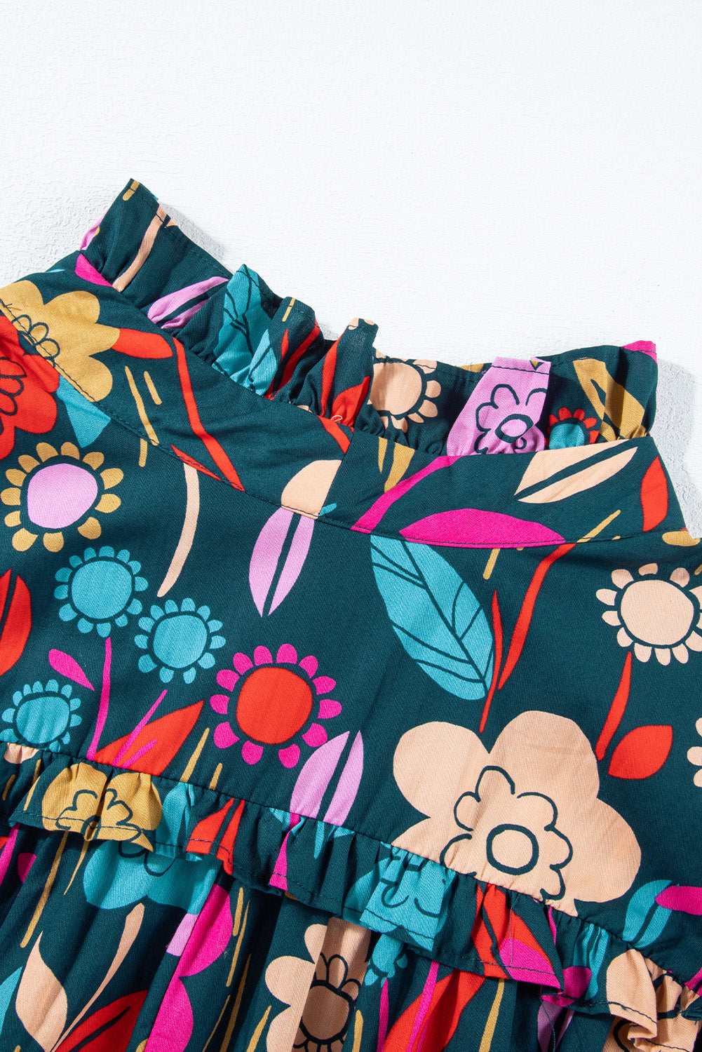 Printed Tie Neck Half Sleeve Blouse with Tied.