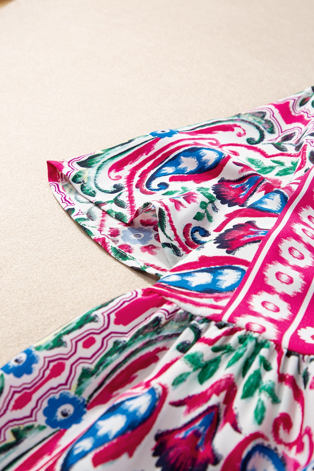 Printed Tie Neck Short Sleeve Dress.