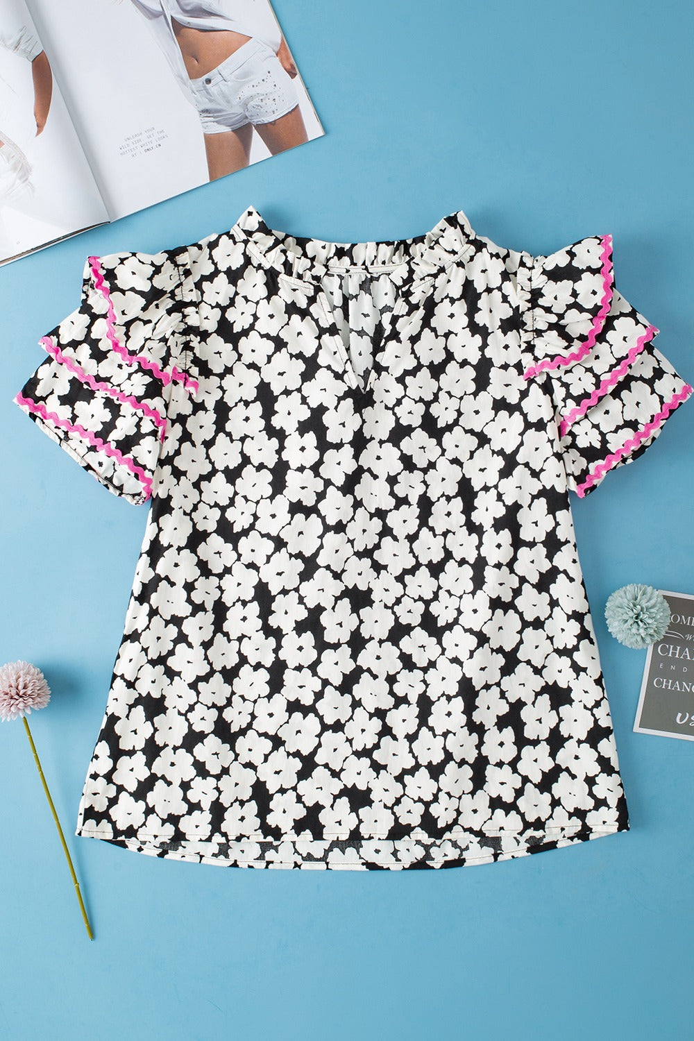 Printed V-Neck Flounce Sleeve Blouse.