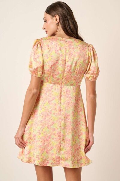 Mittoshop Printed V-Neck Puff Sleeve Mini Dress.
