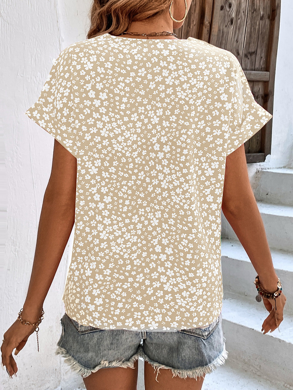 Printed V-Neck Short Sleeve Blouse with Buttoned.