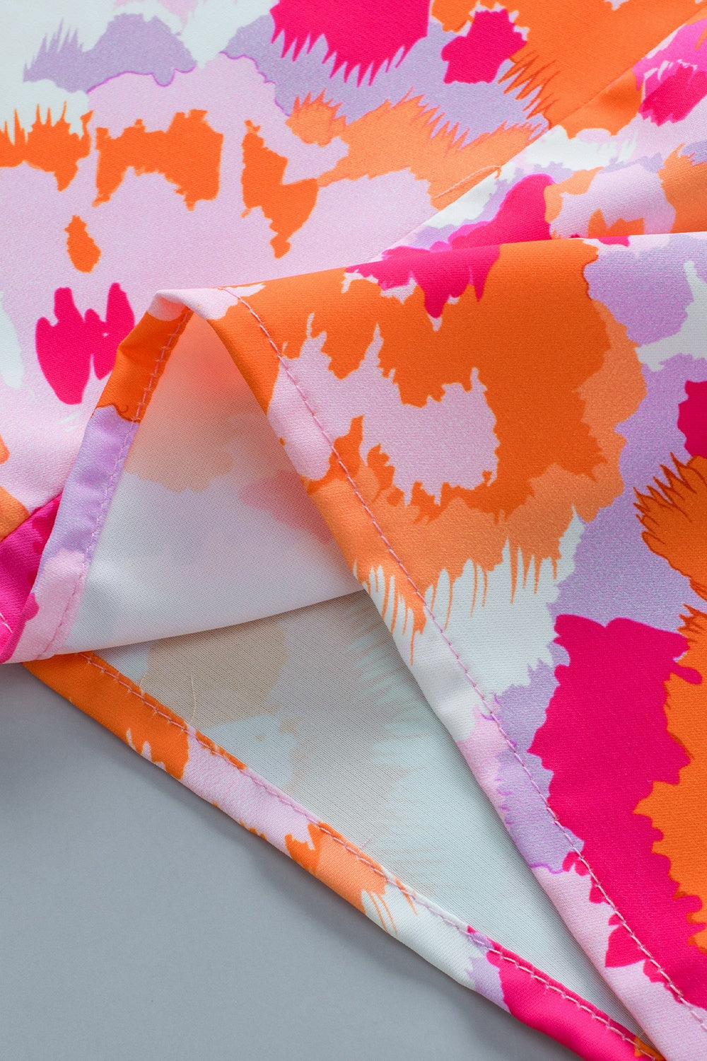 Printed V-Neck Short Sleeve Blouse.