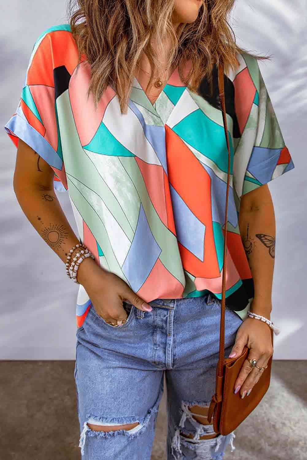 Printed V-Neck Short Sleeve Blouse.