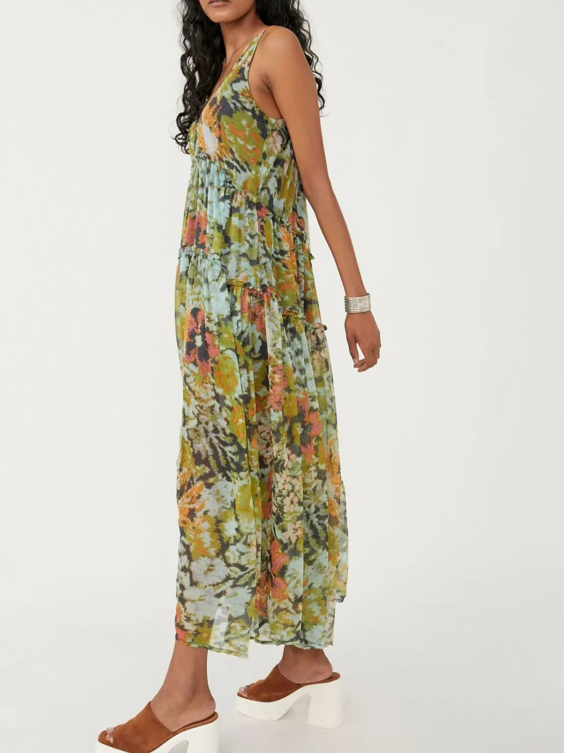 Umgee Plus Size Floral Print Ruffle Cap Sleeve Tiered Dress.