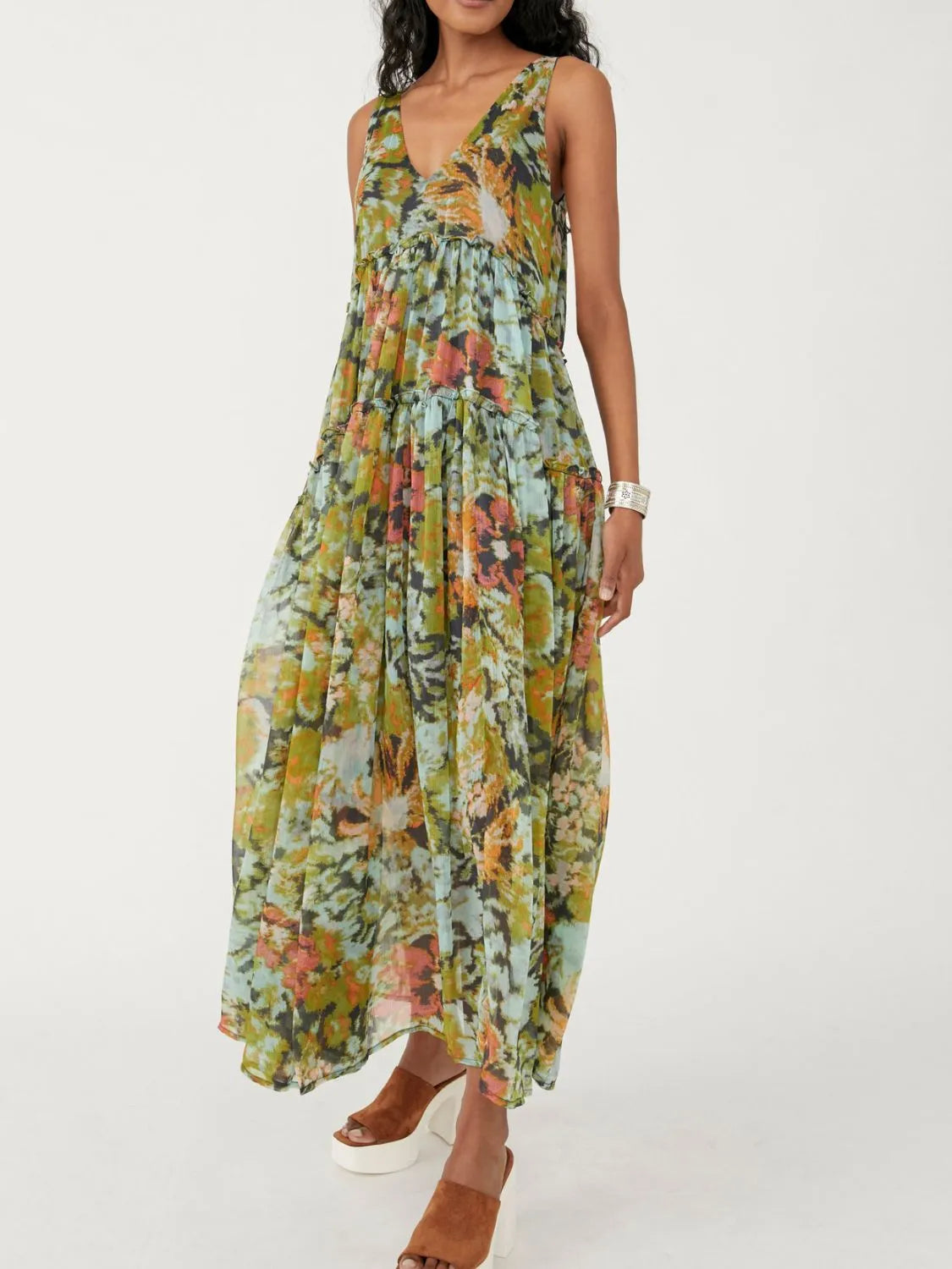 Floral Print Puff Sleeve Tie Neck Ruffled Hem Dress.