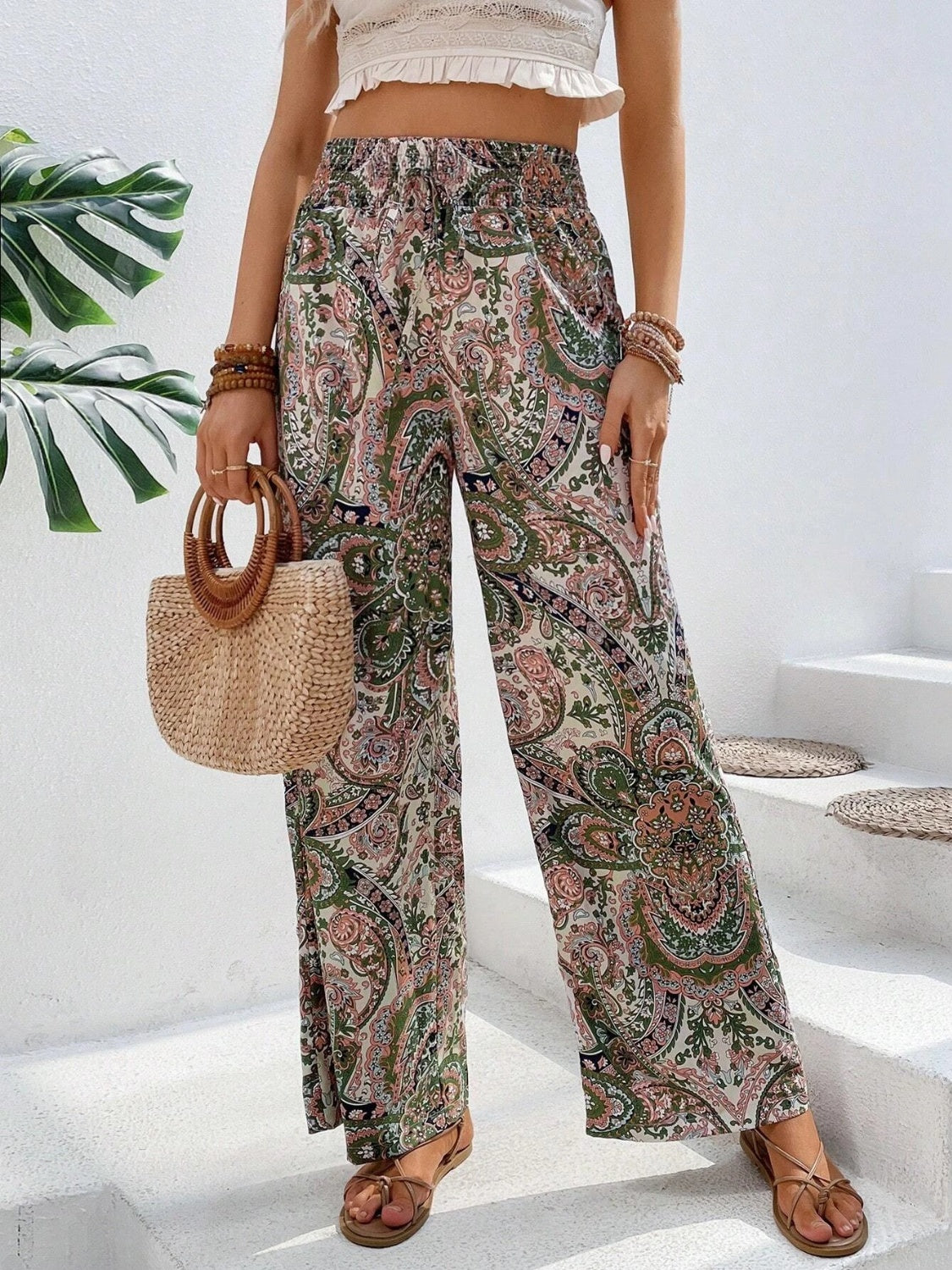 Printed wide leg pants with tie, opaque.