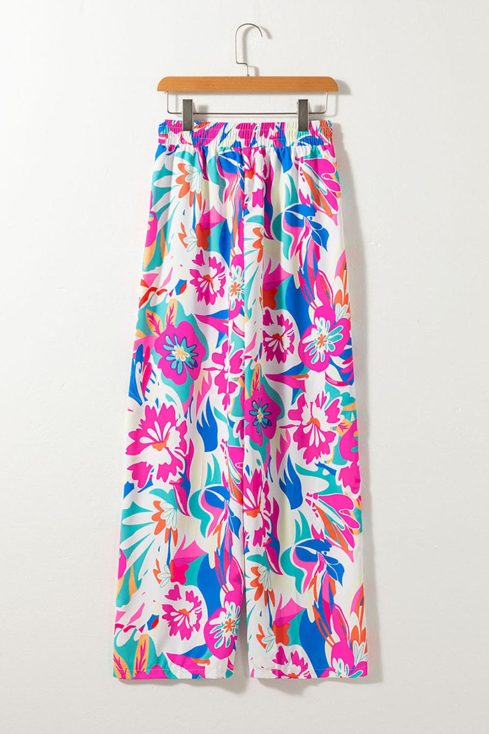 Printed wide leg pants with tie, opaque.