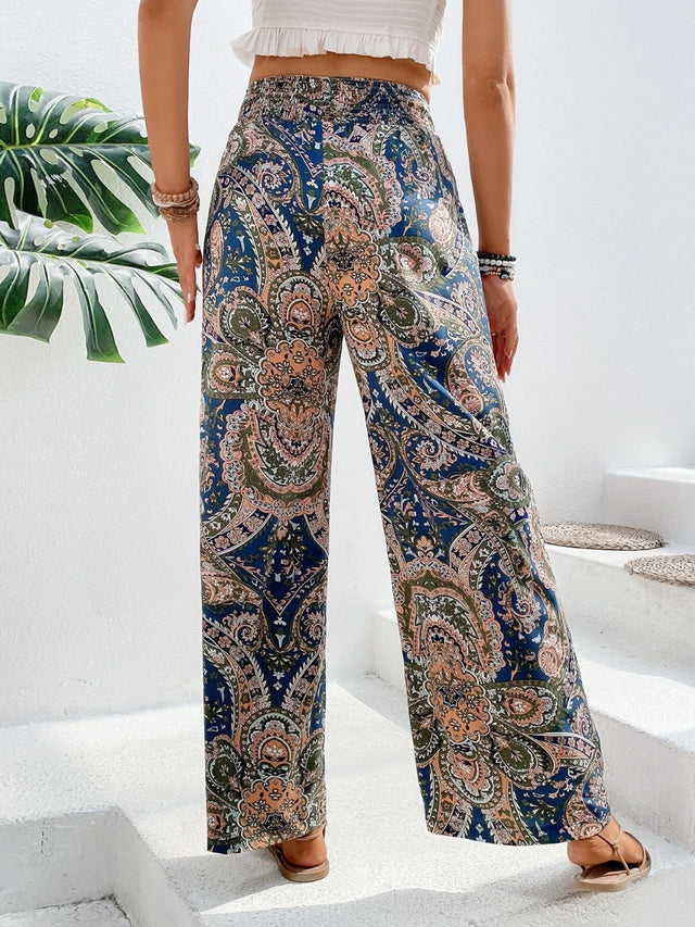 Printed wide leg pants with tie, opaque.