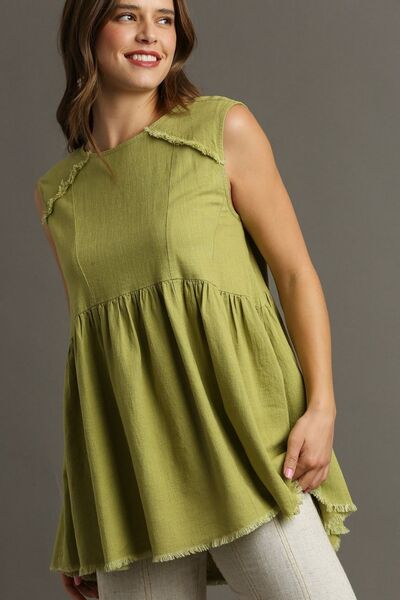 Umgee full size Raw Hem Linen Round Neck Sleeveless Top, plus size.
