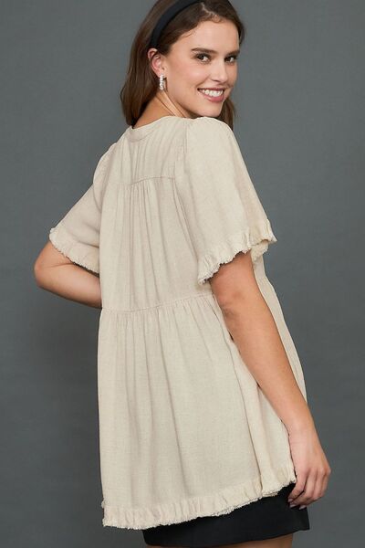 Umgee full size Raw Hem Notched Babydoll Linen Blouse, plus size.