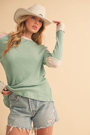 Aemi Co Raw Seam Color Block Round Neck Knit Top.