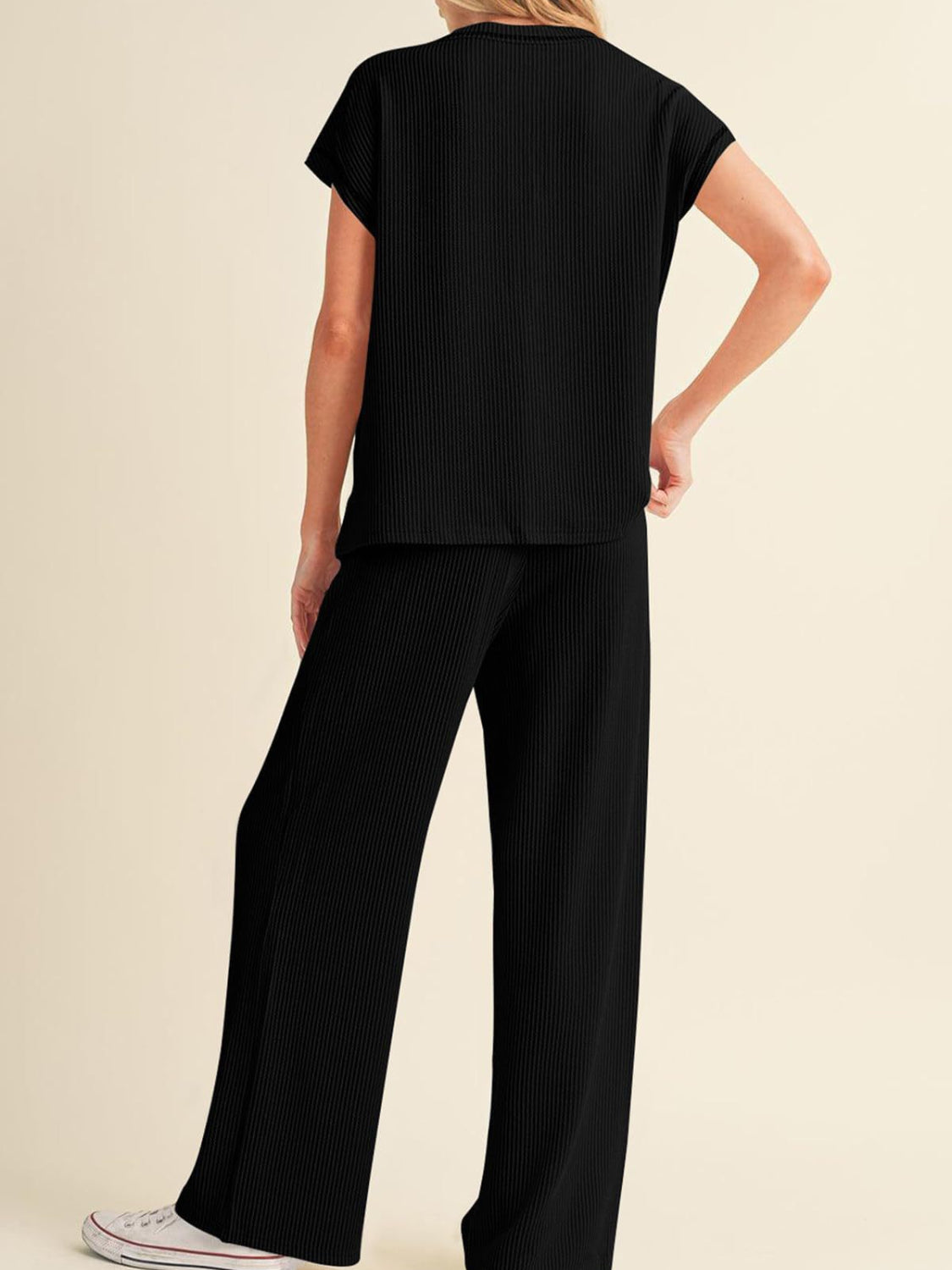 Ribbed Exposed Seam Top and Pants Set.