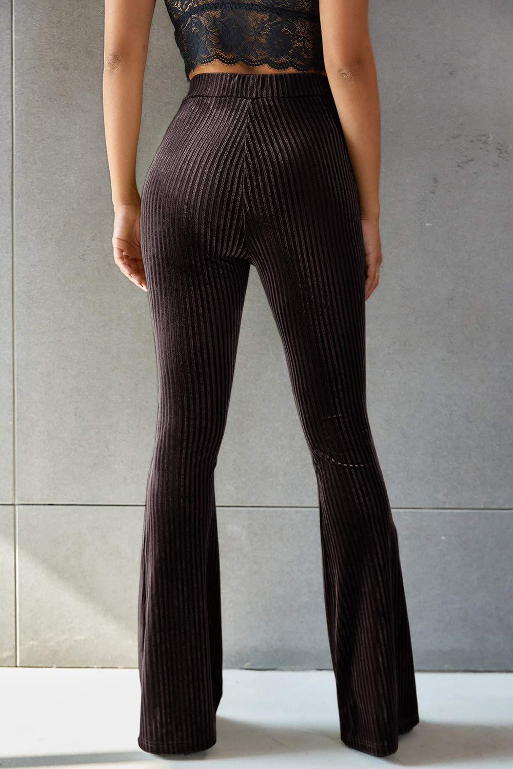 Ribbed high waist flare pants, opaque.
