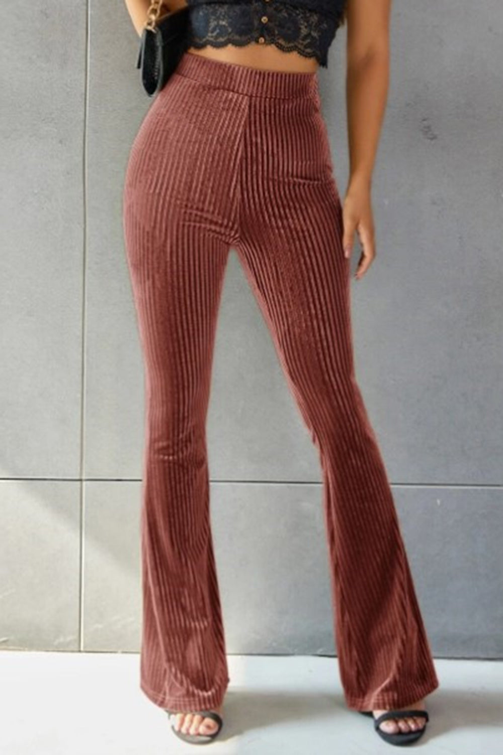 Ribbed high waist flare pants, opaque.