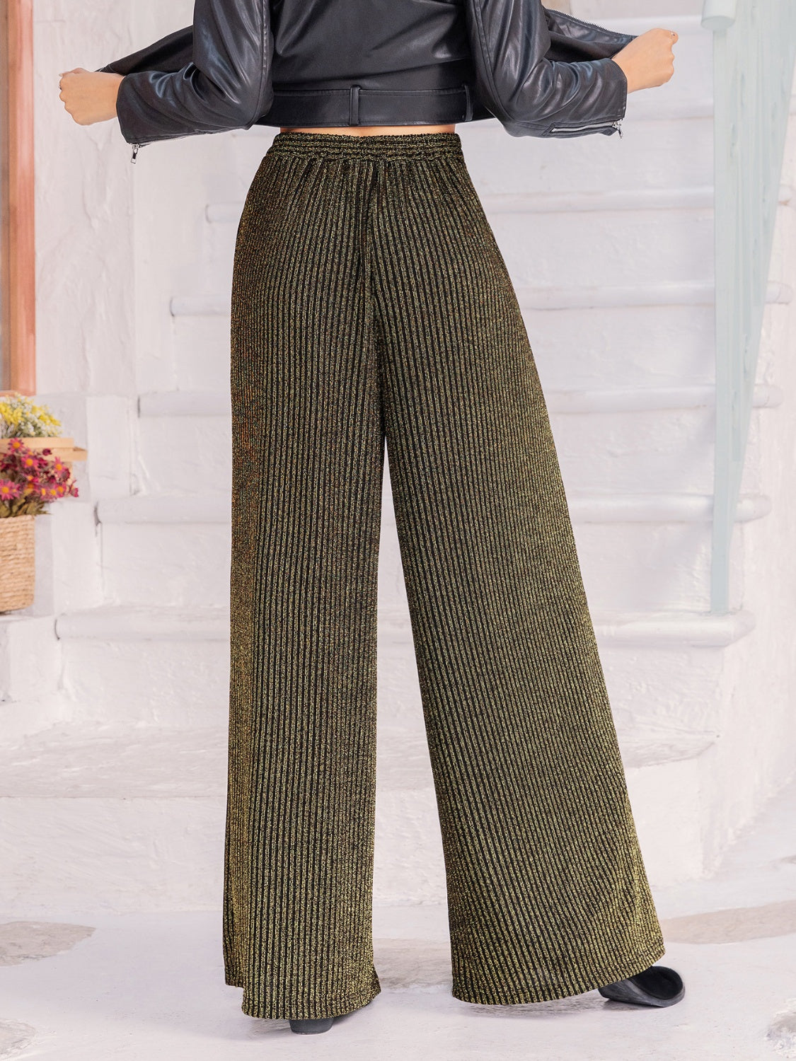 Ribbed tied wide leg pants, opaque.